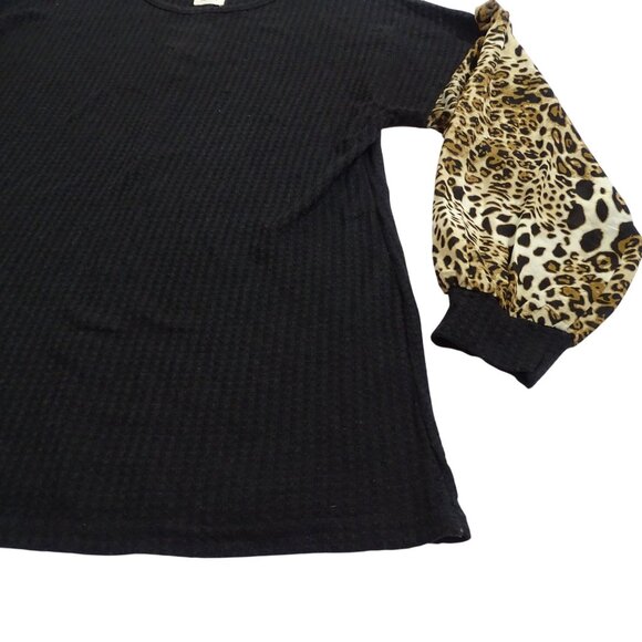 Grace and Emma Women Black Long Sleeve Leopard Print Balloon Sleeve Top Size M - Picture 3 of 11